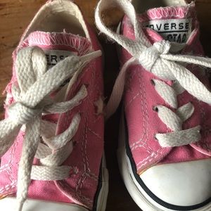 Pink toddler Converse